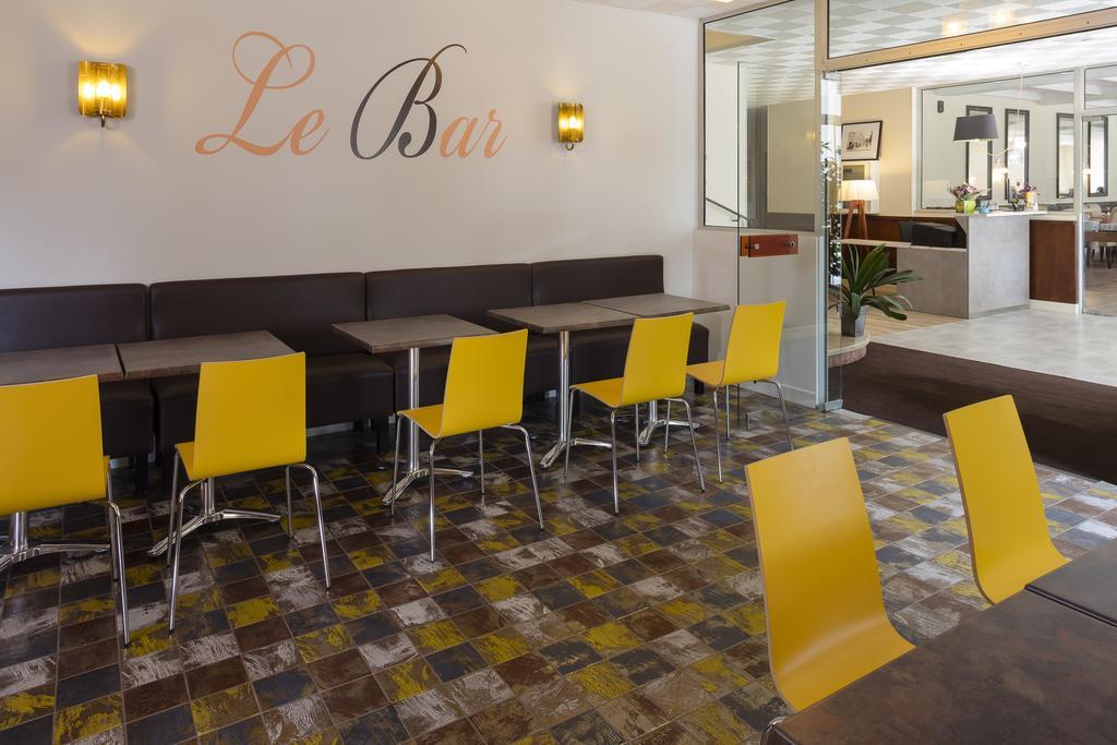 Logis Hotel Restaurant Les Cedres Joyeuse Exteriér fotografie